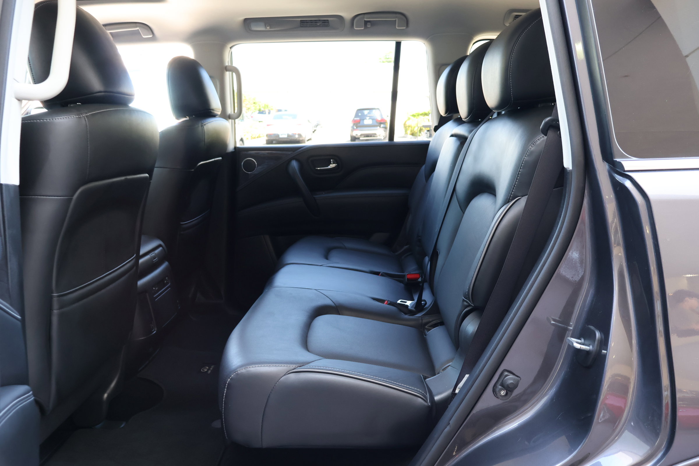 2024 Infiniti QX80 Luxe photo 16