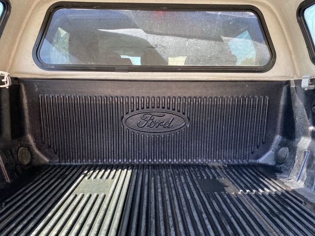 2015 Ford F-150 XLT photo 14