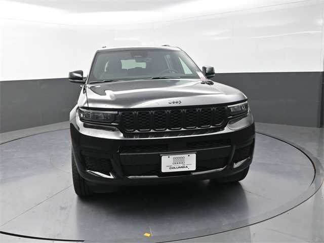 2025 Jeep Grand Cherokee Altitude X photo 2