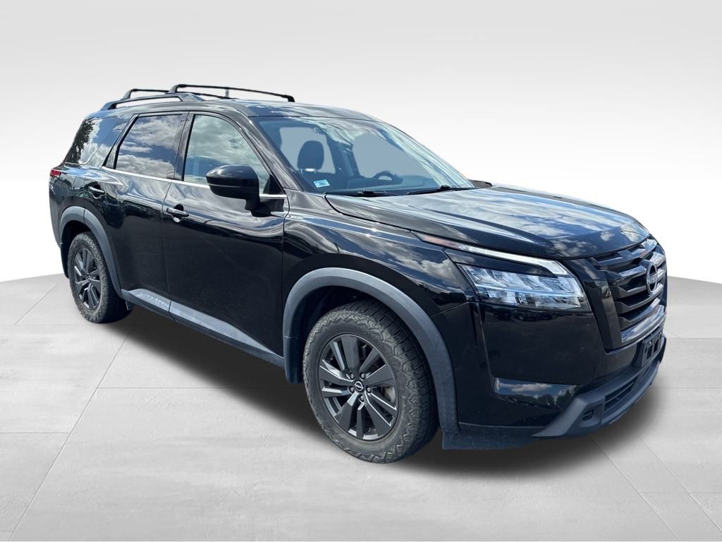 2022 Nissan Pathfinder SV photo 7