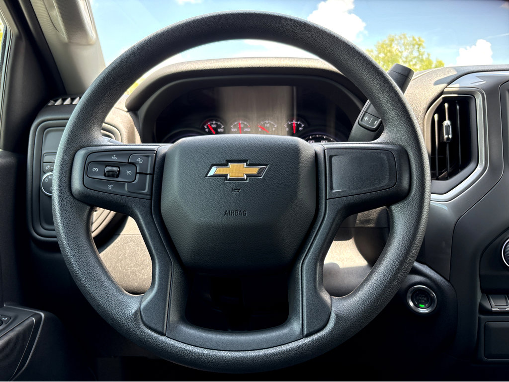 2025 Chevrolet Silverado 1500 Custom photo 14