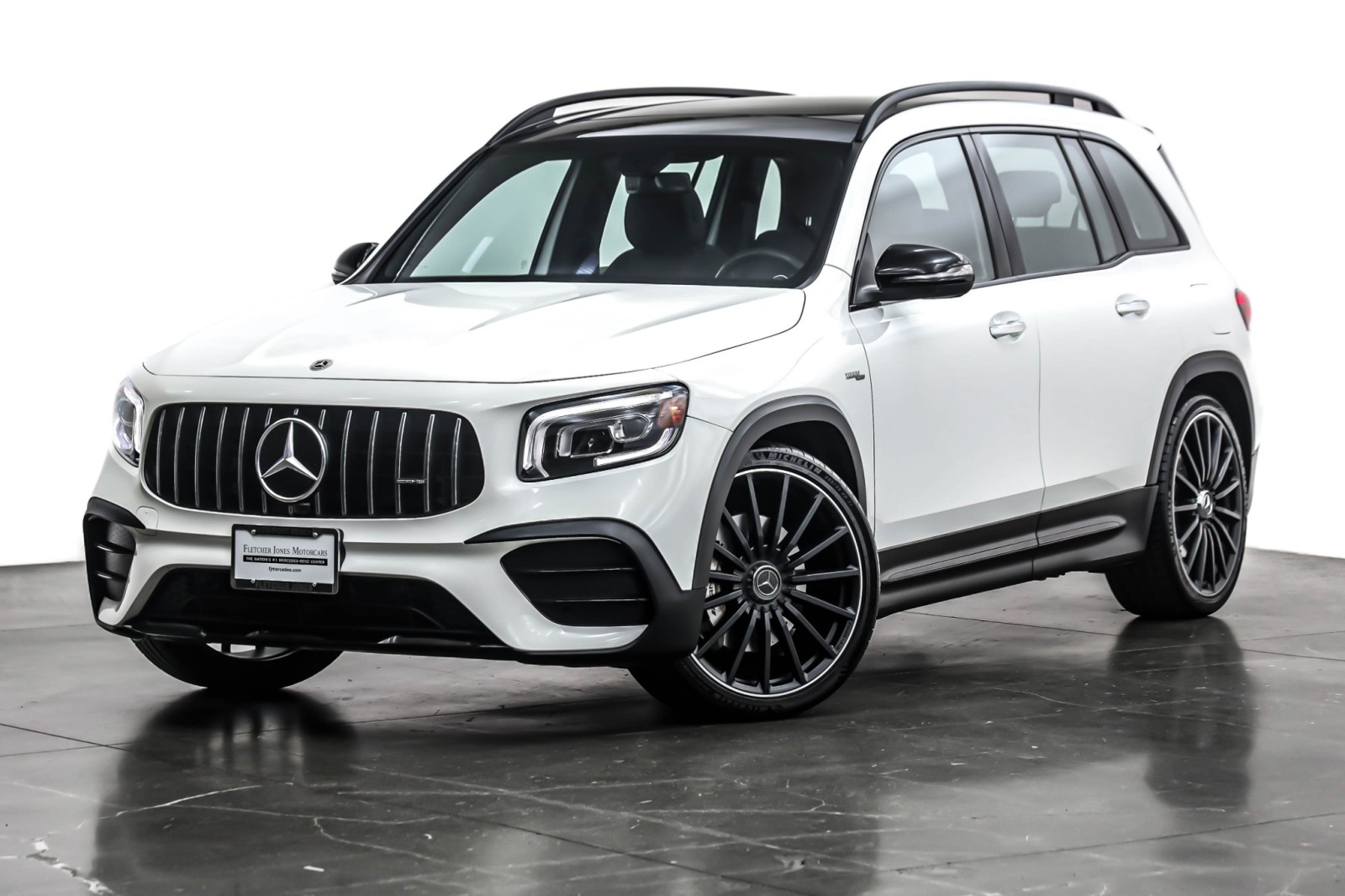 2022 Mercedes-Benz GLB Mercedes-AMG's photo