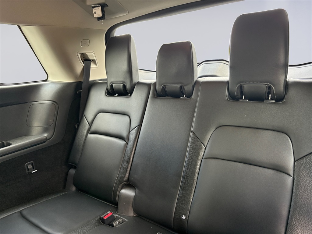 2022 Nissan Pathfinder SL photo 15