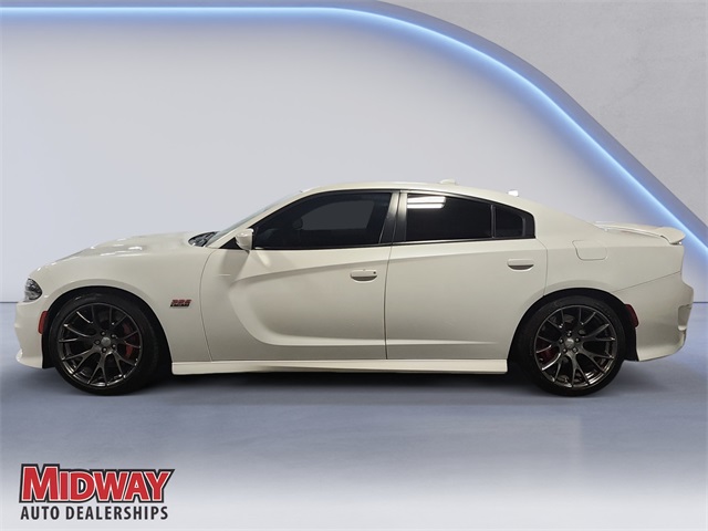2016 Dodge Charger SRT8 392 photo 2