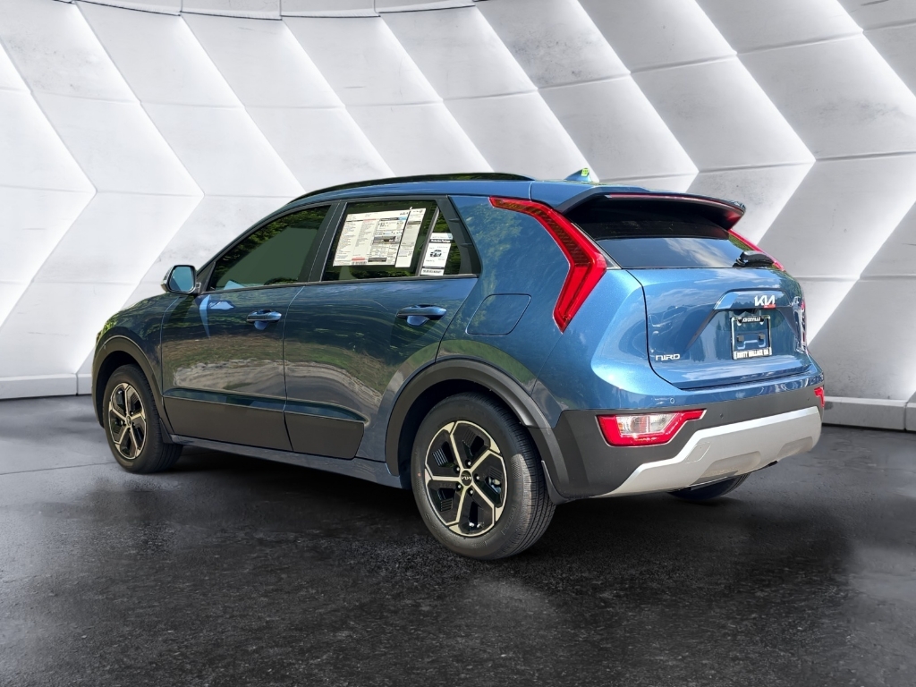2025 Kia Niro EX photo 3