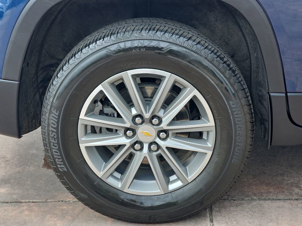 2023 Chevrolet Traverse Cloth photo 38
