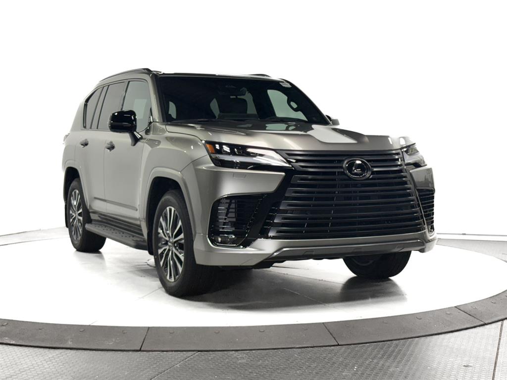 2025 Lexus LX Premium's photo