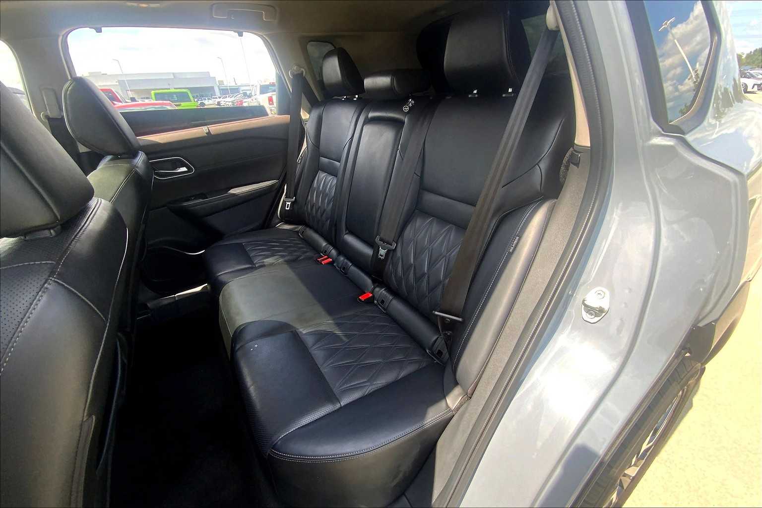 2023 Nissan Rogue Platinum photo 19