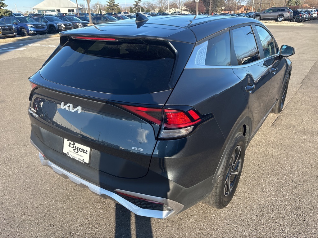 2023 Kia Sportage Hybrid LX photo 3