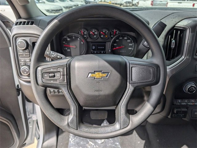 2024 Chevrolet Silverado 2500HD Custom photo 11