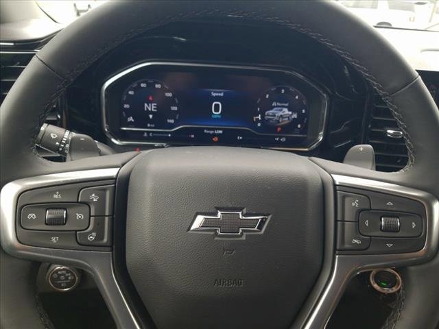 2025 Chevrolet Silverado 1500 RST photo 13