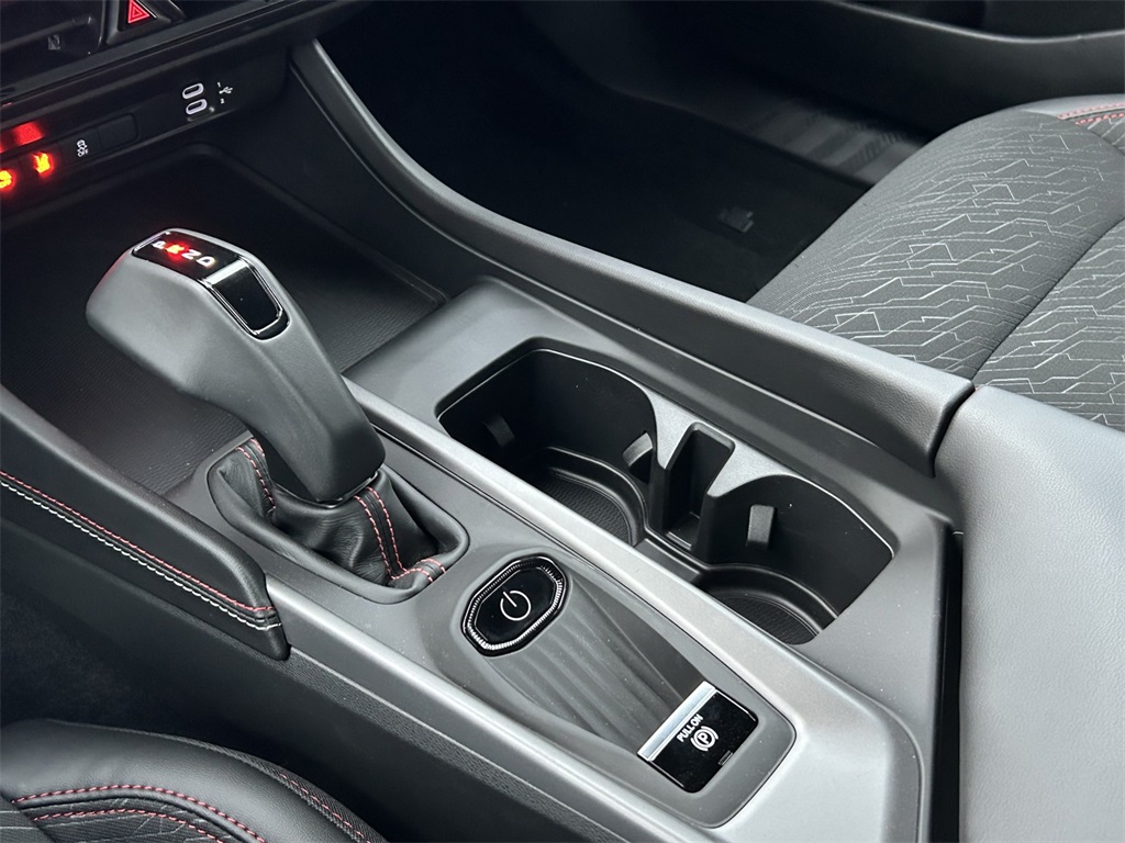 2025 Dodge Charger R/T photo 13