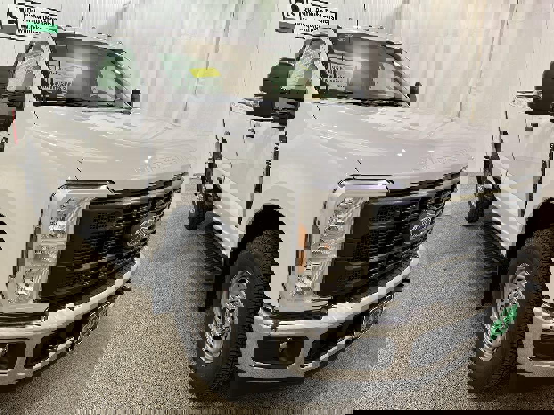 2025 Ford F-250 Super Duty XL's photo