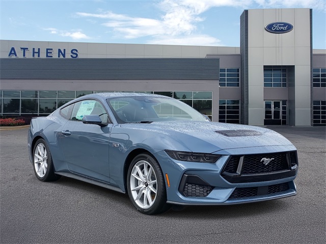 2025 Ford Mustang GT Premium's photo