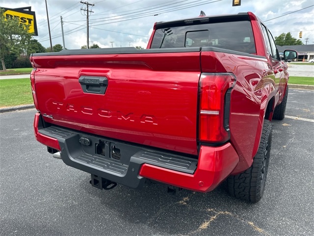 2025 Toyota Tacoma SR5 4x4 Double Cab photo 3