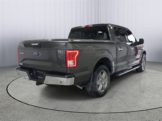 2015 Ford F-150 XLT photo 2