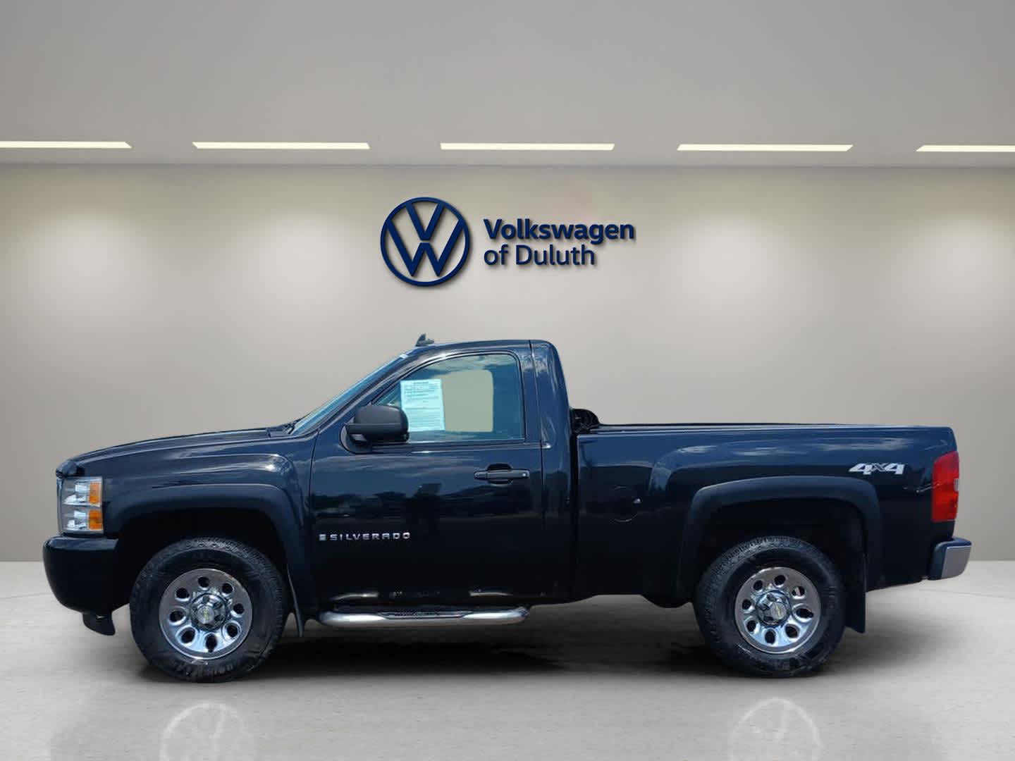 Used 2009 Chevrolet Silverado 1500 Work Truck with VIN 1GCEK14J79Z116376 for sale in Hermantown, Minnesota