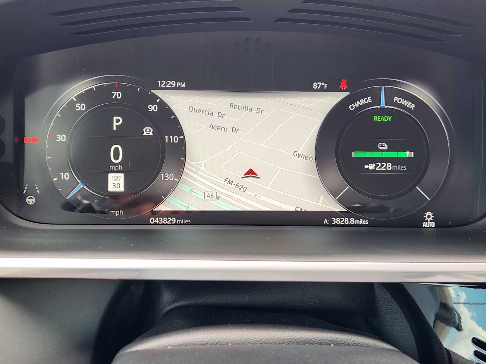 2022 Jaguar I-PACE HSE photo 13