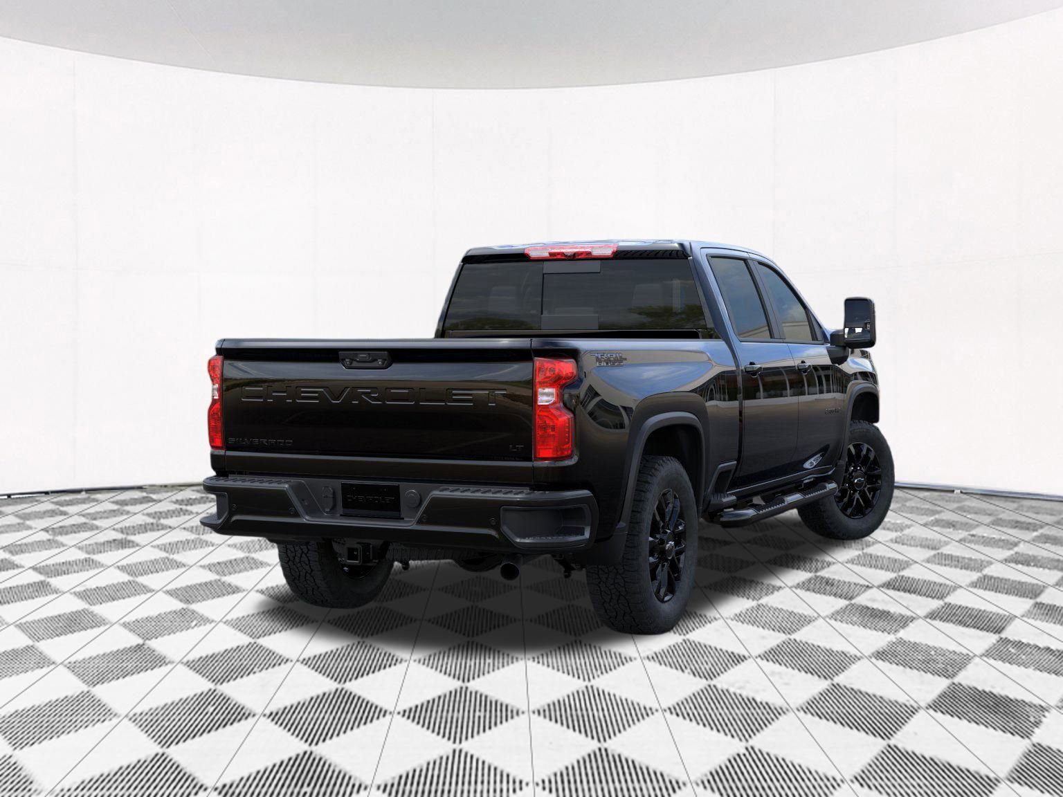 2026 Chevrolet Silverado 2500HD LT photo 4