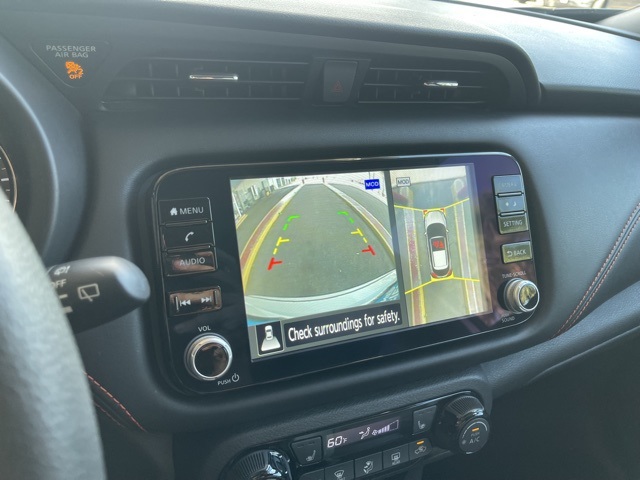 2024 Nissan Kicks SR photo 16