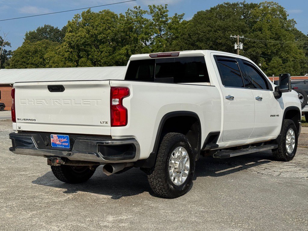 2020 Chevrolet Silverado 2500HD LTZ photo 3