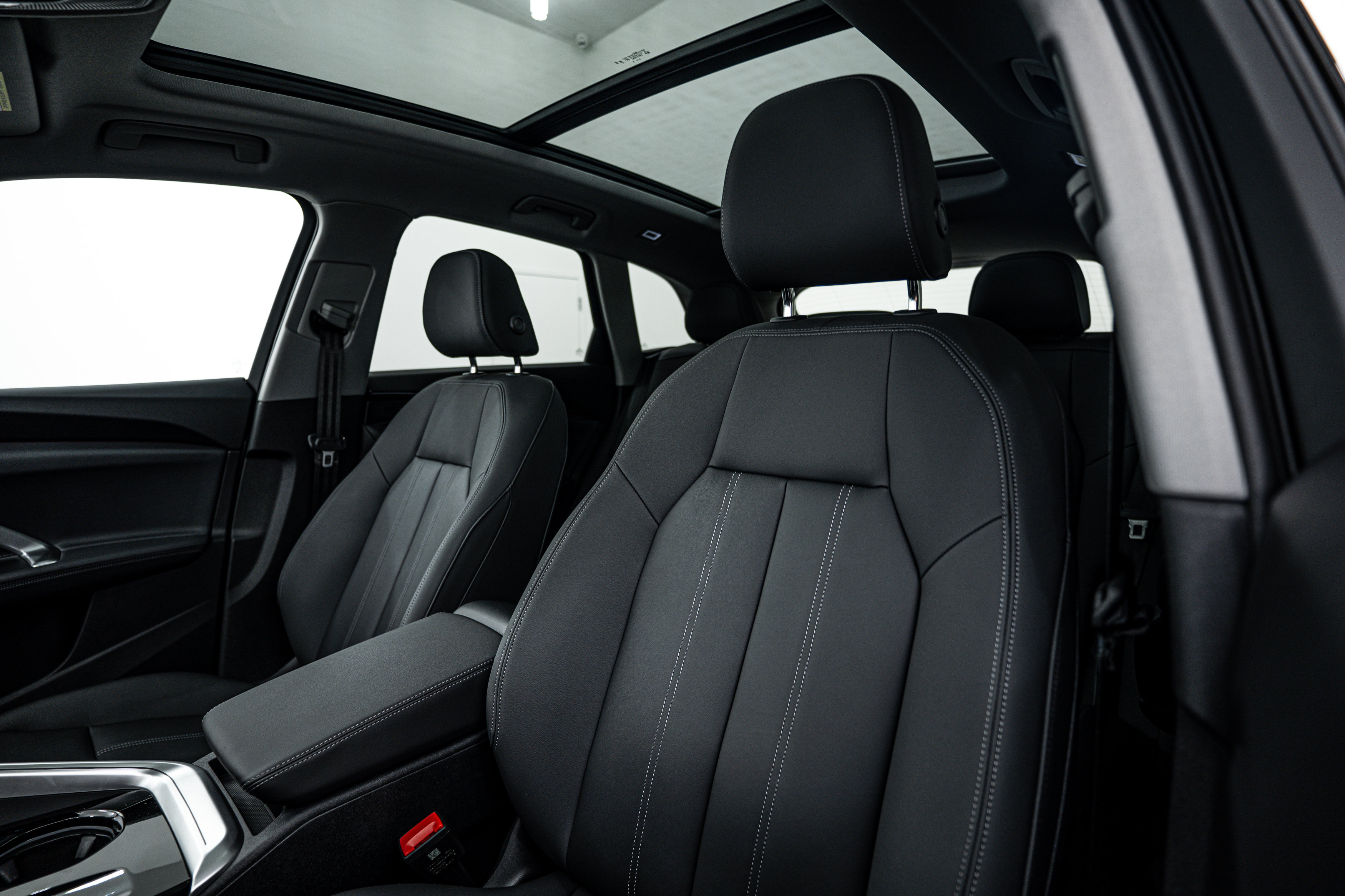 2025 Audi Q5 Premium Plus photo 15