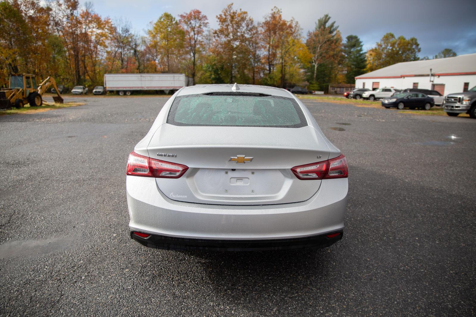 2022 Chevrolet Malibu photo 4