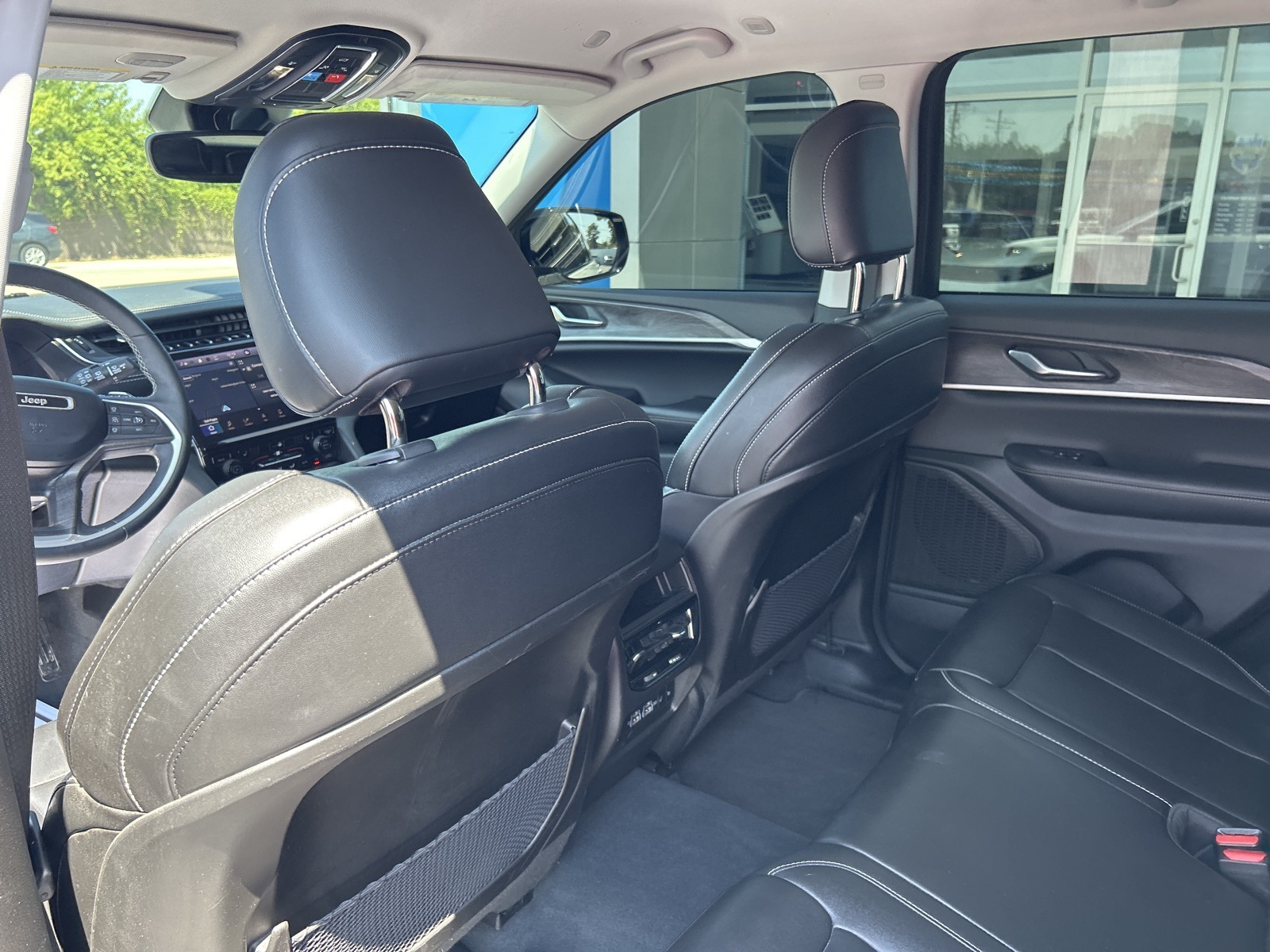 2023 Jeep Grand Cherokee Limited photo 31