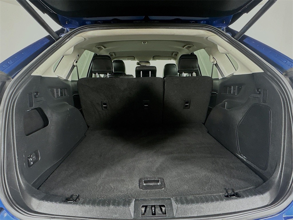 2024 Ford Edge Titanium photo 12