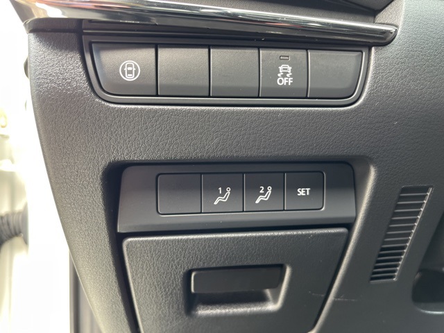 2020 Mazda Mazda3 Preferred photo 11