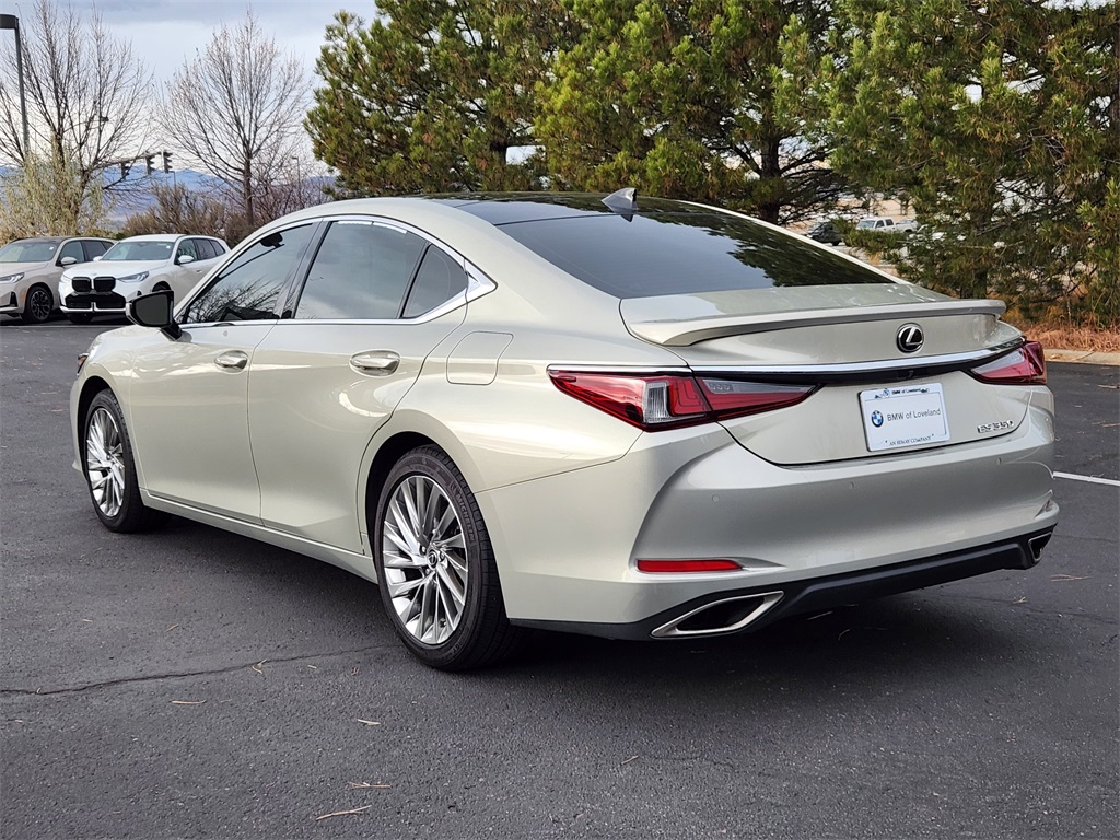 2022 Lexus ES 350 Ultra Luxury photo 3
