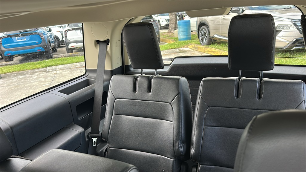 2014 Ford Flex SEL photo 28
