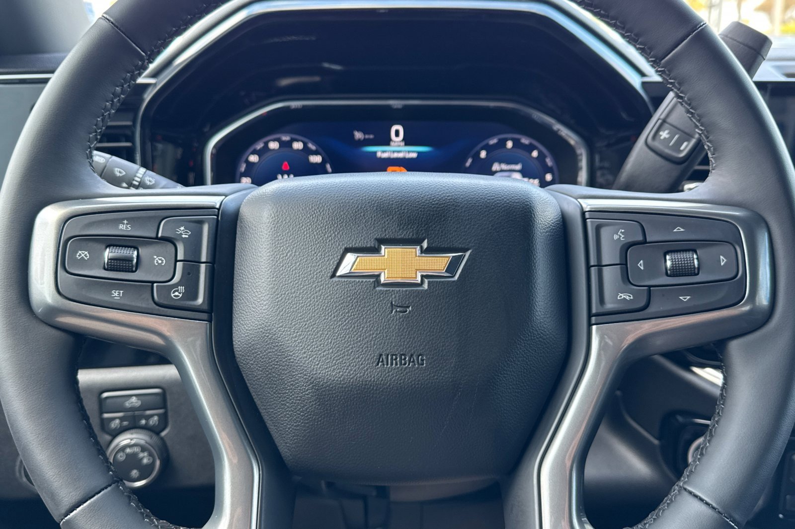 2025 Chevrolet Silverado 1500 photo 22