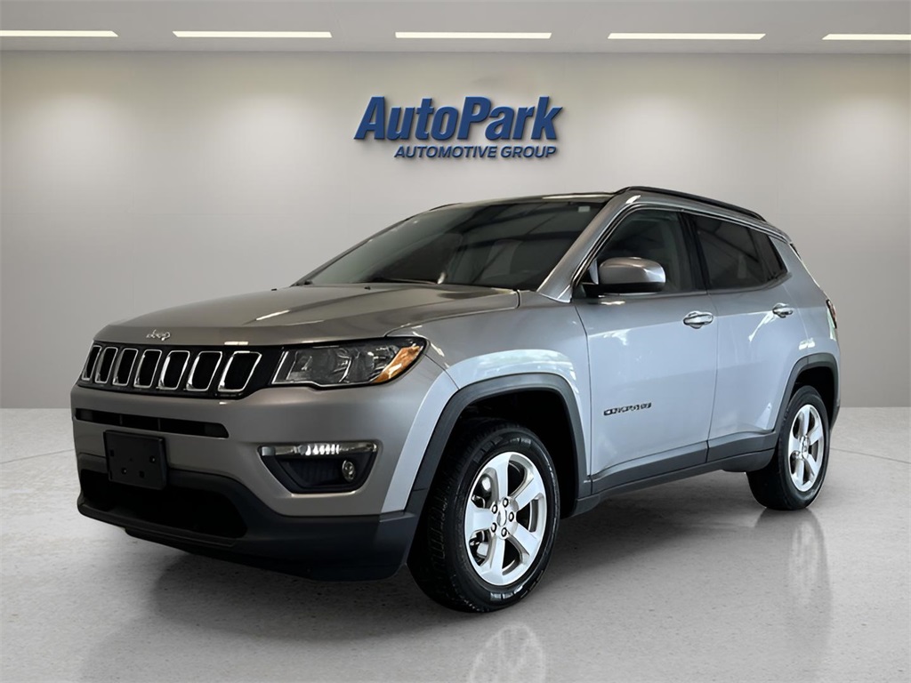 2021 Jeep Compass Latitude photo 3