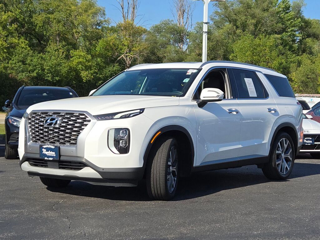 2022 Hyundai Palisade SEL photo 2