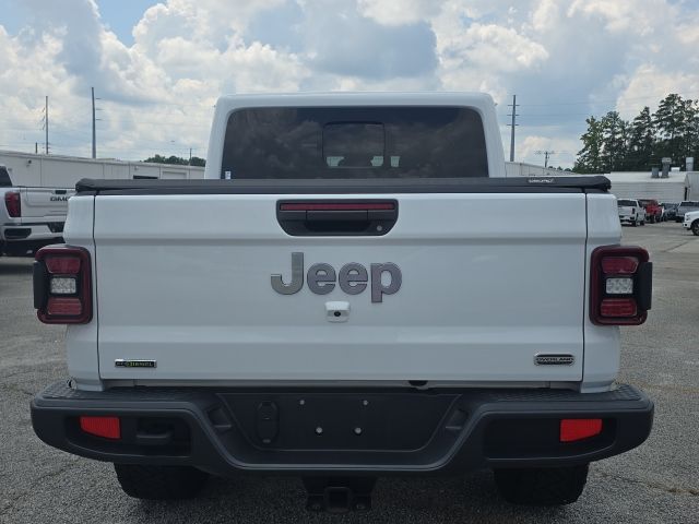 2022 Jeep Gladiator Overland photo 2