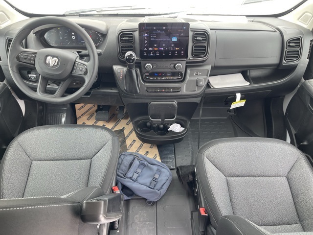 2025 Ram ProMaster 2500 photo 9