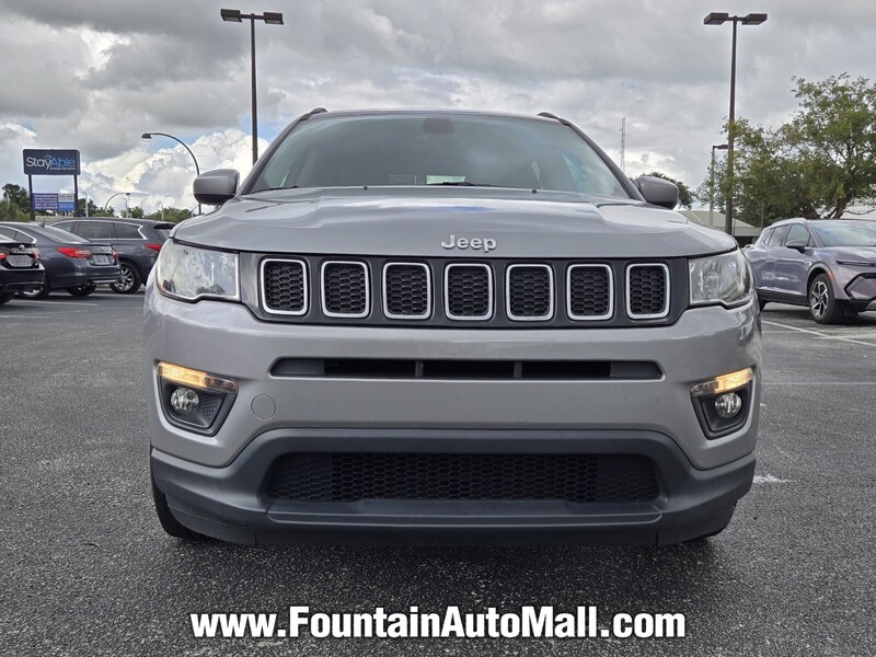 2017 Jeep Compass Latitude photo 7