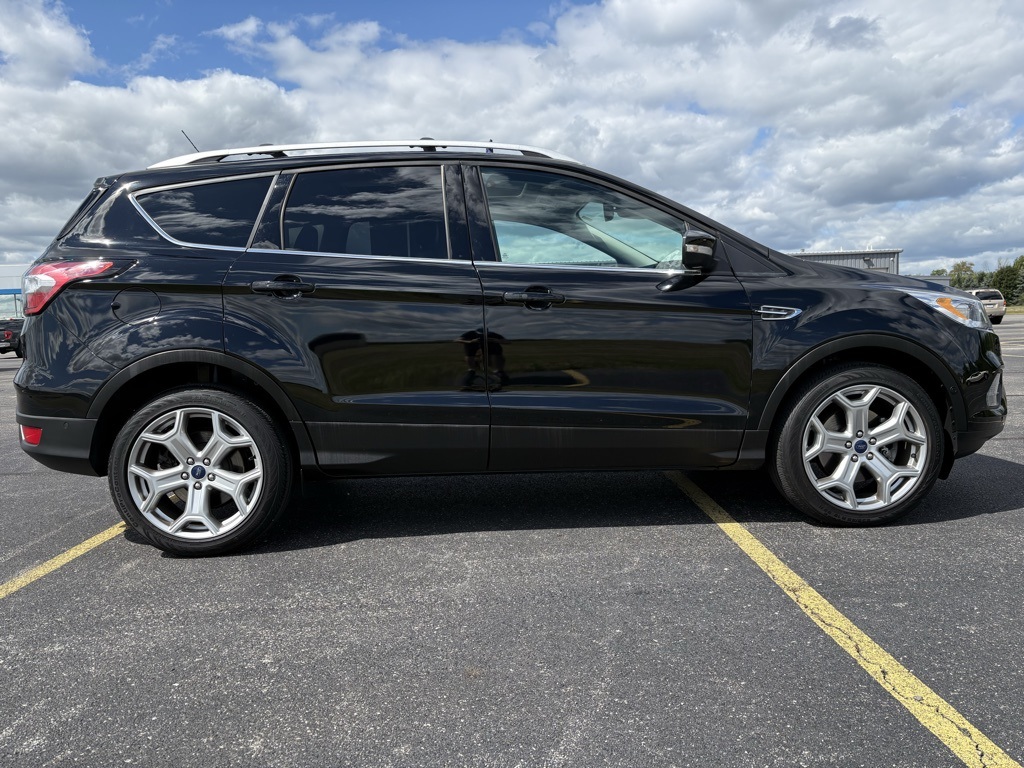 2018 Ford Escape Titanium photo 4