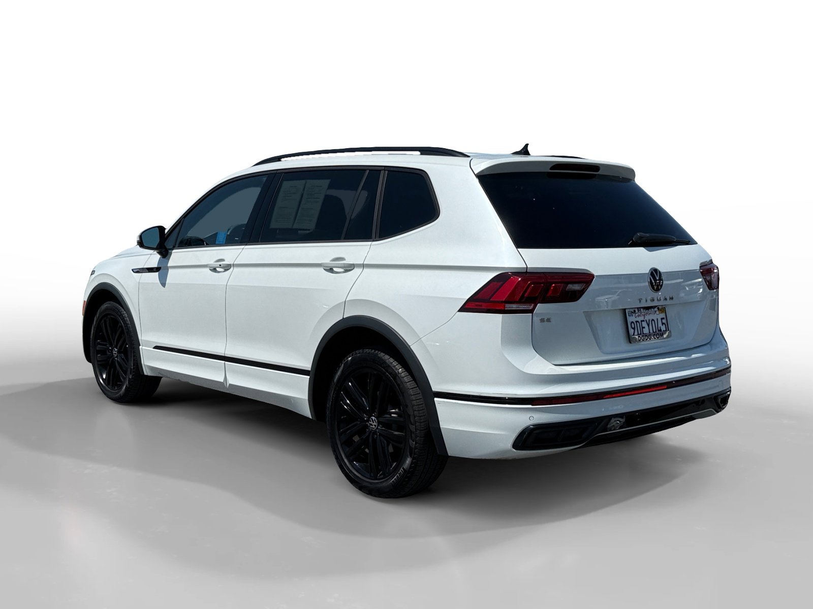 2022 Volkswagen Tiguan SE R-Line Black photo 3