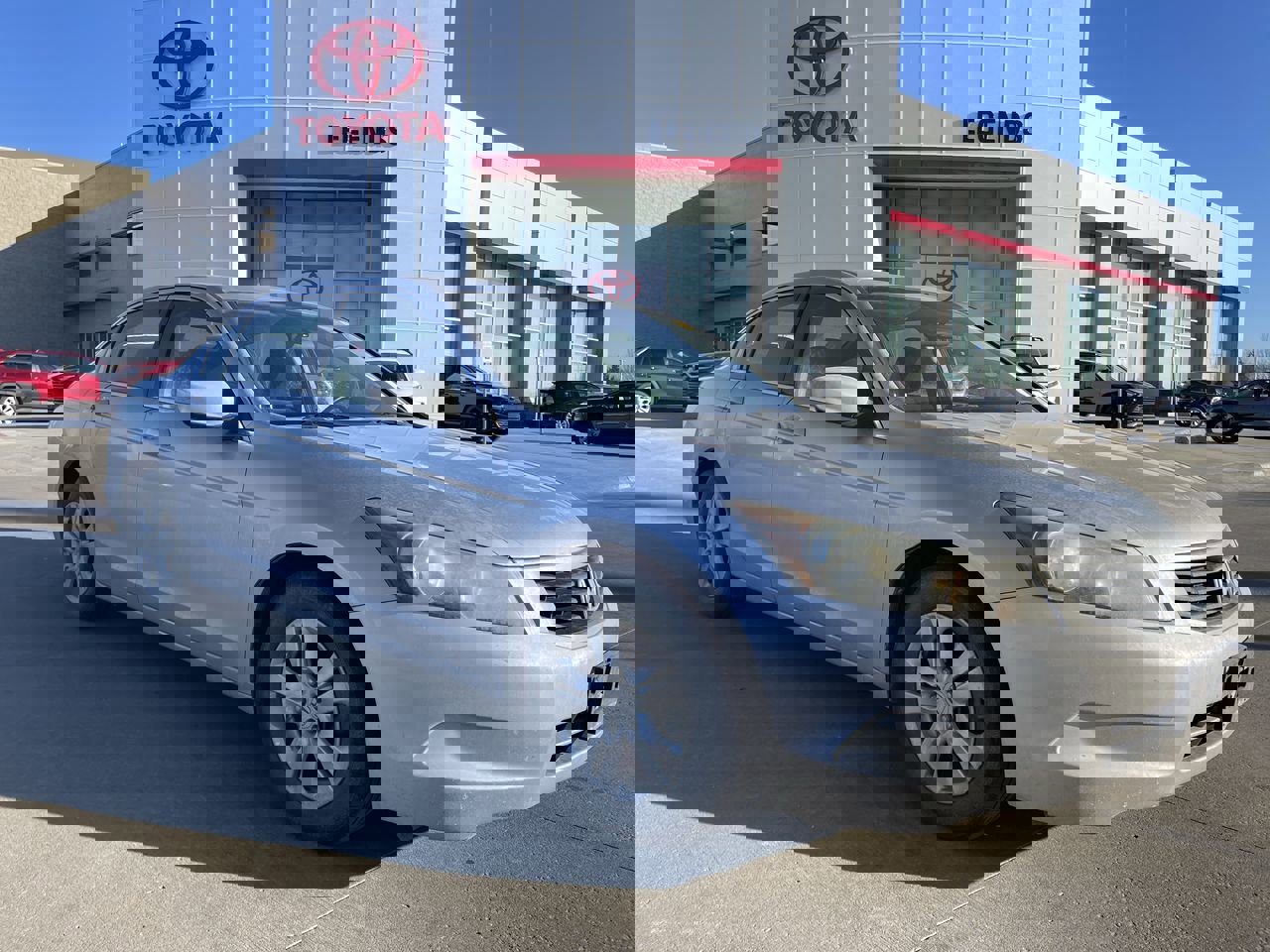 2010 Honda Accord LX-P's photo