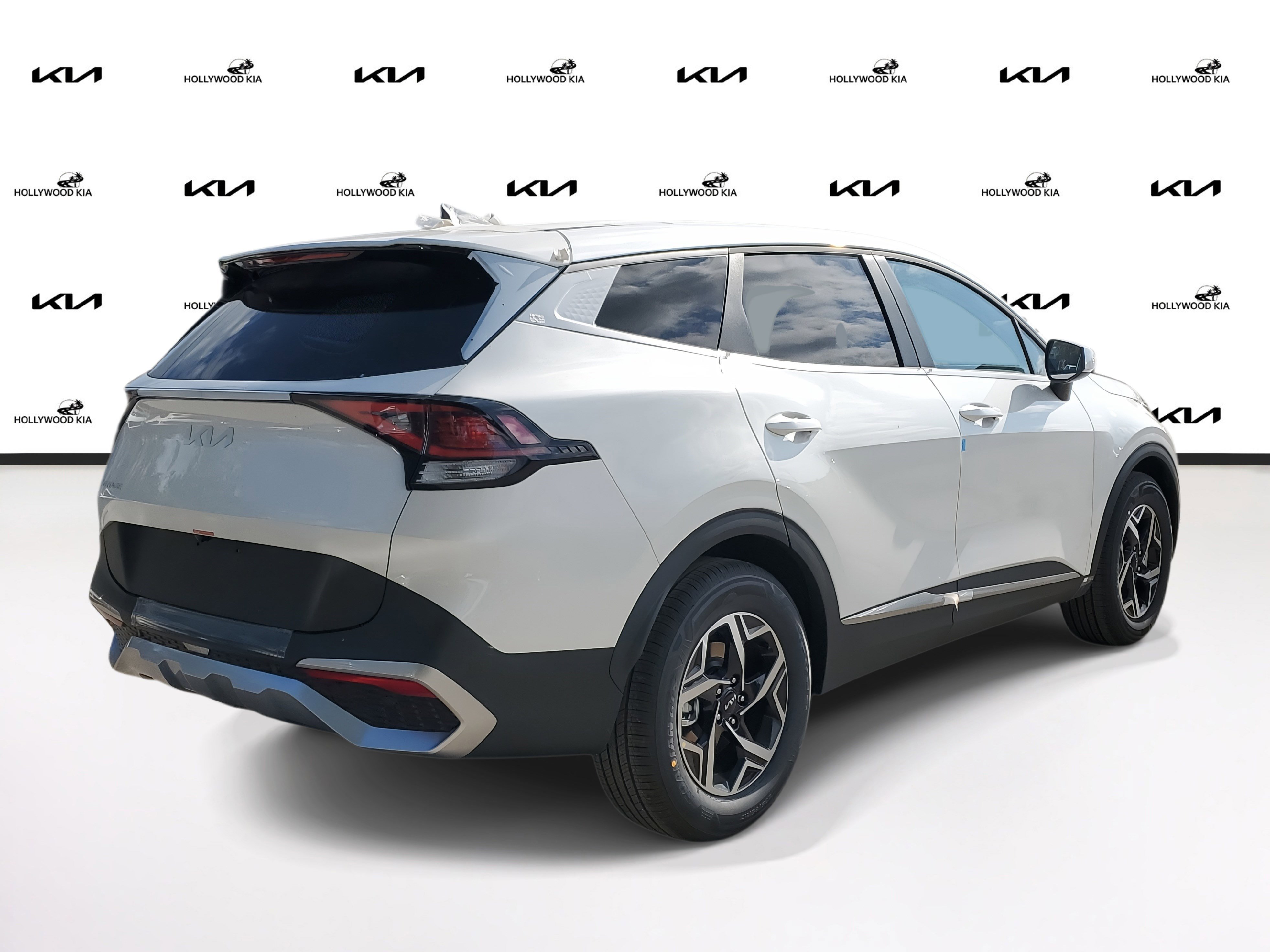 2025 Kia Sportage LX photo 6