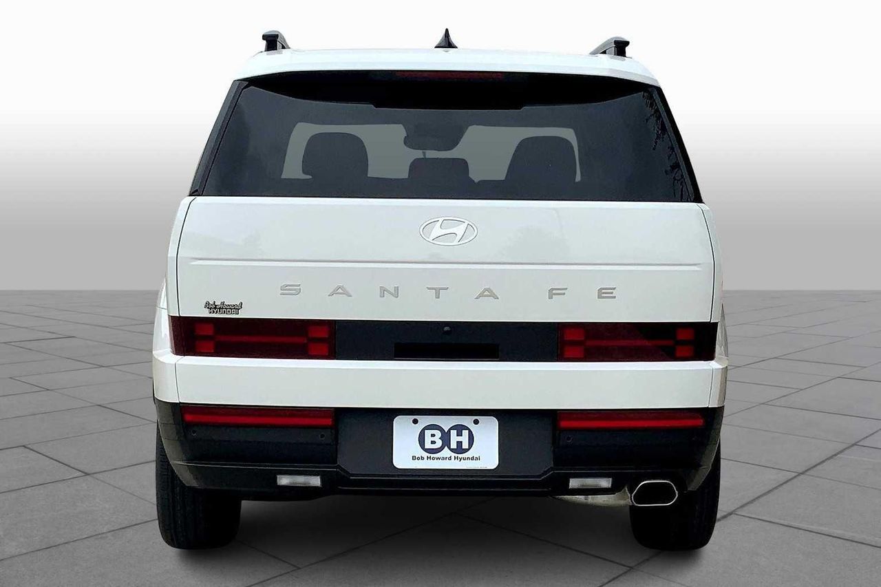 2026 Hyundai Santa Fe SEL photo 4