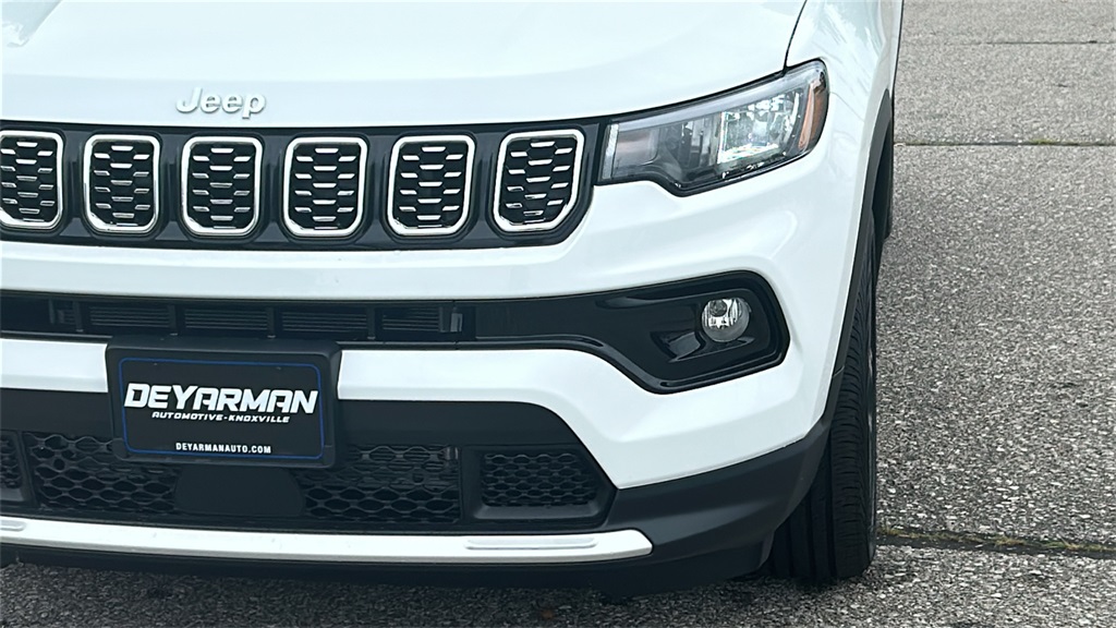 2025 Jeep Compass Limited photo 11