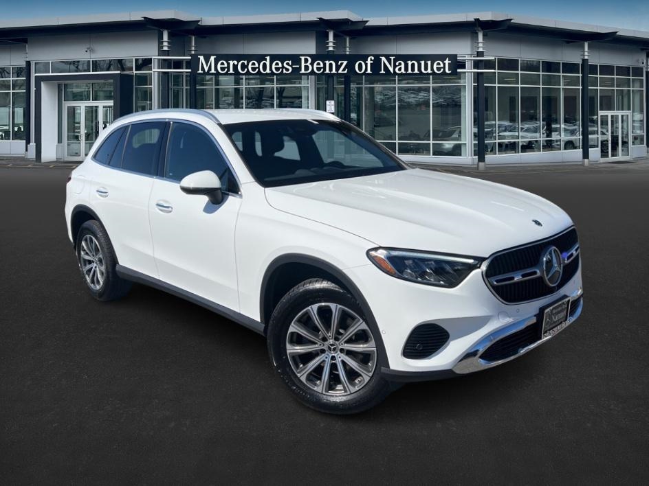 2025 Mercedes-Benz GLC Base