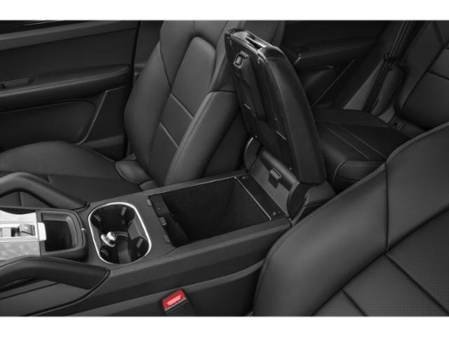 2022 Porsche Cayenne Turbo photo 11