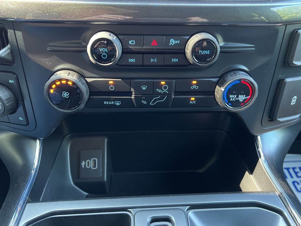 2025 Ford F-150 STX photo 24