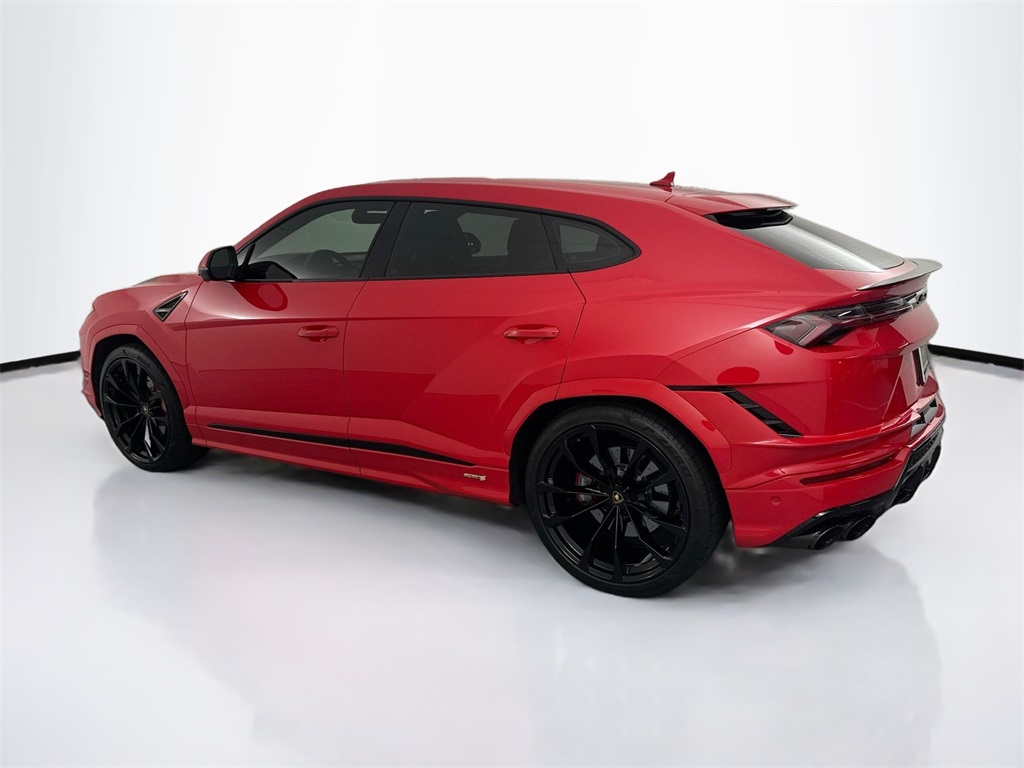 2024 Lamborghini Urus S photo 7