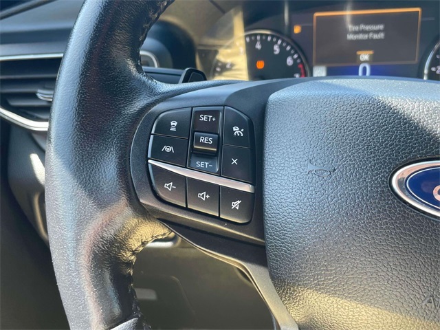 2020 Ford Explorer XLT photo 20
