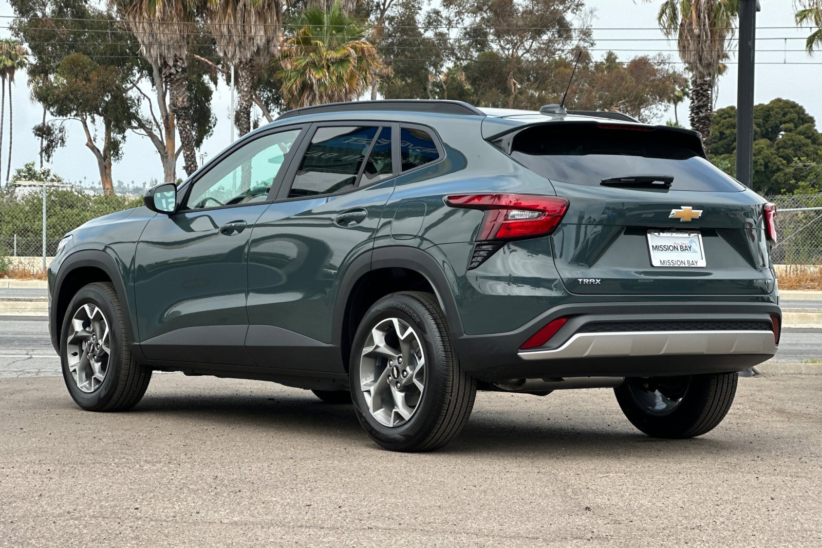 2025 Chevrolet Trax LT photo 6